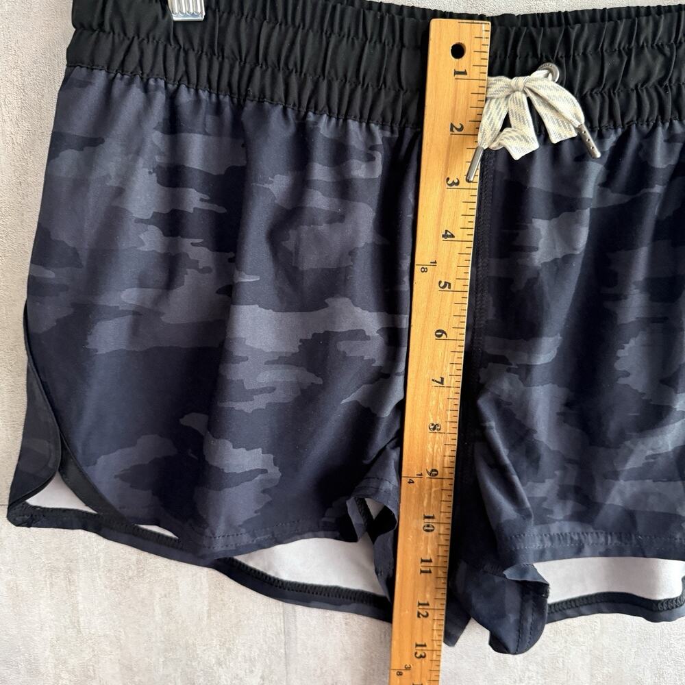Vuori Clementine Shorts Womens Sz L Black Camo 3” Lined Athletic Running Gym - Picture 10 of 14